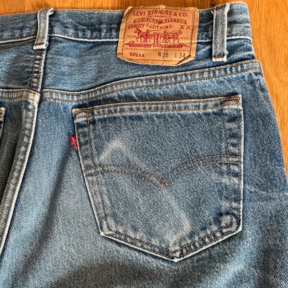 Vintage Levi’s 501xx 35x34 (actual 34x26-28) 1980 with comb pocket